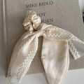 French style cream satin scrunchie with lace bow and elegant pearl accent decoration - Ribbon Style / Beige