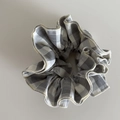 Elastico per capelli chic a quadretti vichy grigi con etichetta orsetto carino - Grigio e Bianco Argyle