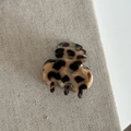 French leopard print hair claw clip in tortoiseshell resin for women hair accessories - Leopard Print Small Hair Claw