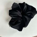 Detailed close-up of a premium black velvet oversized scrunchie with white brand tag - High Elasticity (5657684253723) / 1# Black Gold Velvet Scrunchie