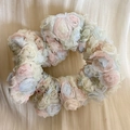 Elastico per capelli in pizzo con rose 3D multicolore in rete dal design floreale - Scrunchie in Pizzo