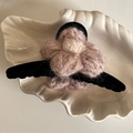 Elegant plush floral claw clip for women featuring a vintage crochet flower design - Pink Knit Flower Claw Clip