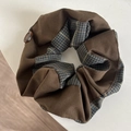 Scrunchie retrò a quadri viola con patchwork di velluto e bottone COCO decorativo - 4# Stile A Strisce Verdi Bordo Cachi (Scrunchie)