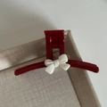 Klassische tiefrote Acryl-Haarklammer mit einer cremeweißen Schleife für tägliches Styling - Rote Haarspange Weiße Schleife