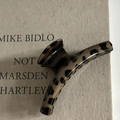 Macro della grande clip per capelli maculata con finitura lucida effetto ambra - 5# Leopardo Chiaro Stile Appendiabiti