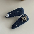Détail de barrettes en denim bleu à pois avec perle et nœud argenté décoratif - Style Denim Bleu Foncé Perle (6#)