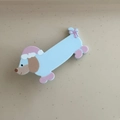 Barrette à cheveux teckel bleu clair en acrylique avec chapeau rose et petits nœuds - 3# Chien Bleu Jambes Roses (Style Teckel)