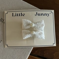 Set di fermagli per capelli in pizzo per bambini con perle centrali e tessuto bianco chic - Set Fiocco in Perla Artificiale Gara Bianca