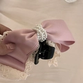 Molla per capelli con fiocco in raso rosa, bordo in pizzo e perle decorative - Fermaglio a banana a fiocco / Rosa