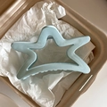 Himmelblauer Haarklammer in Seesternform in einer Geschenkbox mit weißem Papier - Einfarbig Blau Seestern (4#)