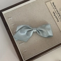 Eleganter asymmetrischer hellblauer Satin-Haarclip mit Perlglanz-Finish für Damen - 3# Blaue Schleife Haarspange / Blau