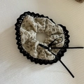 Französischer Retro-Lace-Haargummi in Beige mit schwarzer Schleife und Perlendetail - Schwarze Spitze Schleife Stil (2#)
