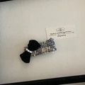 Close-up of French tweed hair claw with black velvet bow and faux pearls decoration - Grey Small Bow Duckbill Clip