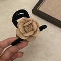 Elegante molletta per capelli a camelia albicocca con petali di velluto e base nera - Pinza Piccola a Croce Nera Champagne Camelia (4#)