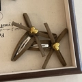 Nahaufnahme brauner Wildleder-Haarspangen mit goldenen Herzakzenten im 2er-Set - Kaffee Schleife Herz Haarspange (9#)