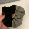 Elegante tweekleurige fluwelen en tweed haarelastiek voor stijlvolle kapsels - Grijs Zwart Flocking Patchwork Scrunchie / Grijs Zwart Patchwork Scrunchie (4#)