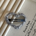 Fermaglio per capelli a cuore fatto a mano in lana grigia con clip BB in metallo - Grigio