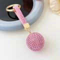 Rosa Strass-Kugel Schlüsselanhänger mit goldenem Ring und Lederband in Rosa - Rosa