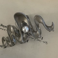 Pinza per capelli ondulata in metallo argento con perla bianca per acconciature - Fermaglio Perla a Onda