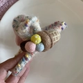 Detailed close-up of handmade wool felt hair claw with cute ice cream design - Large / Yellow Pink Blue Ball Ice Cream Multicolor Speckled Style