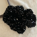 Eleganter großer schwarzer Pailletten-Haargummi aus Samt für stilvolles Haarstyling - Schwarz Pailletten Haargummi