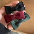 Three-piece velvet bow hair clips set in black, wine red, and dark green colors - Black Red Green Bowknot