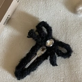 Fermaglio per capelli a fiocco in peluche nero con strass e dettaglio logo oro - Nero