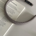 Elegante vintage bruine houndstooth hoofdband met handgemaakt label en bedeltje - Geruite Hoofdband