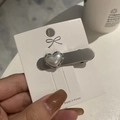 Fermaglio per capelli minimalista con perla a cuore su metallo opaco grigio scuro - Clip Perla Artificiale Cuore