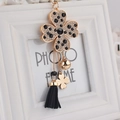 Porte-clés trèfle à quatre feuilles avec strass et pompon en velours noir élégant - Noir