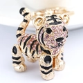 Roze strass tijger sleutelhanger met gouden metalen basis voor dames handtassen - Roze