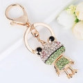 Niedlicher grüner Frosch-Schlüsselanhänger mit funkelnden Strasssteinen und Goldfinish - Grün