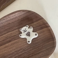 Barrette à cheveux ours mignon en résine blanc crème avec cœur brun sur plateau en bois - Ours Blanc Cœur Café