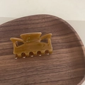 Pince à cheveux élégante en acétate ambre avec finition brillante en résine - Griffe Marquise / Marron Foncé