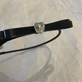 Elegante cerchietto nero con fiocco e un cristallo scintillante a forma di cuore al centro - 1# Cerchietto Fiocco Nero Cuore Strass