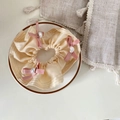 Floral scrunchie in cream satin with pink bows and heart pearl charms for women - Pleated Bow Pearl Style / Yellow