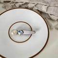 Fermaglio per capelli argento con perla bianca e cristallo arcobaleno su piatto - Stile Perla Cristallo Beige
