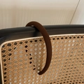 Serre-tête en éponge marron avec texture en sergé sur un dossier de chaise en rotin - 1# Marron