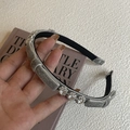 Gros plan sur serre-tête en velours gris avec nœuds scintillants et gros strass clairs - 3# Serre-tête Nœud Gris