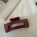 Eleganter dunkelroter Haarklammer-Haargreifer im glänzenden, rechteckig-ausgehöhlten Design - 1# Rote Quadratische Hohle Haarkralle