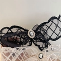 Fermagli per capelli a fiocco in pizzo francese con cammeo vintage e perle - Nero