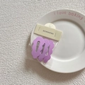 Set of 3 taro purple wavy hair clips on a ceramic plate with card packaging - Purple