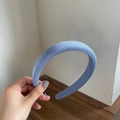 Dettaglio del tessuto del cerchietto blu denim spesso con imbottitura francese vintage - Azzurro