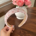 Detail of light pink floral pleated wide headband showing textured fabric and non-slip lining - 3# Pink Flower Style