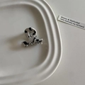Minimalist marble pattern acetate small hair claw clip on a white wave tray - Black White Marble (2#)