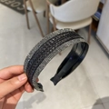 Diadema ancha de lujo con tejido negro y brillantes diamantes de imitación - Negro