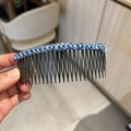 Elegante haarkam met blauwe kristallen kralen voor pony en losse haarstyling - Lichtblauw