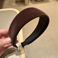 Close-up of a 4cm wide brown velvet padded headband with soft sponge texture - Brown