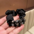 Elegante elastico per capelli in raso nero con perline di cristallo per acconciature - Nero Versione Piccola