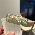 Pasador de pelo rectangular verde menta con conchas, perlas y cristales para el verano - Verde Claro (B8-309)